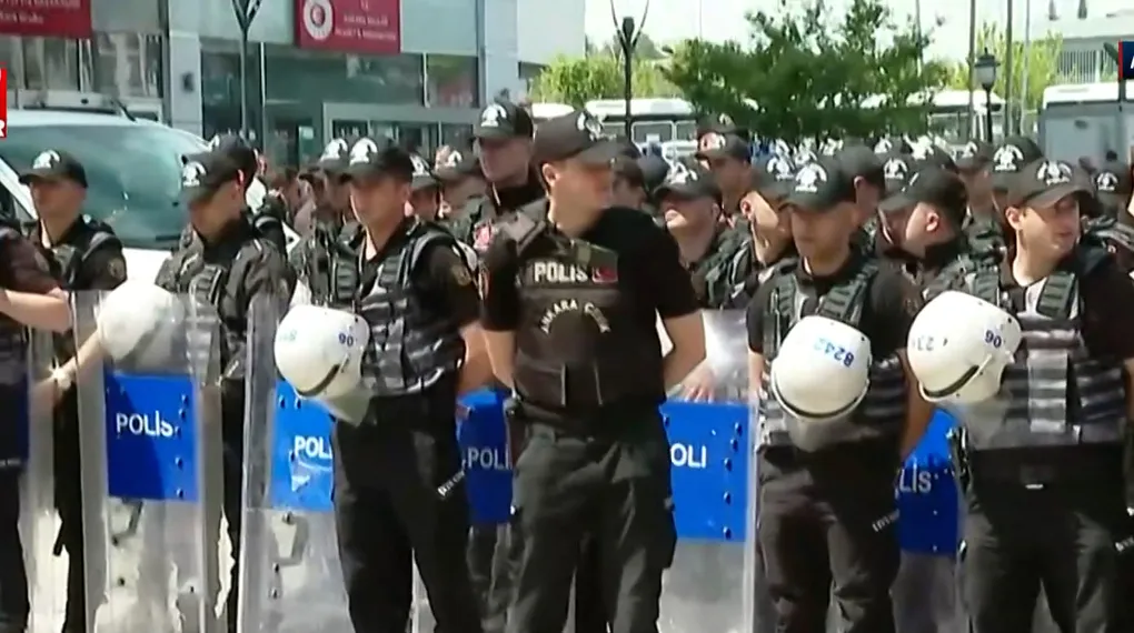 Ankara Valiliği'nden polise 'Tahliye' talimatı