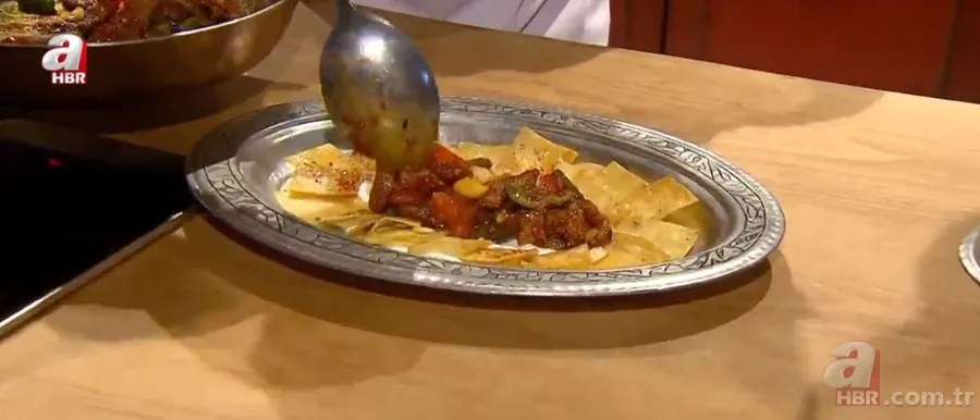 Evde 10 dakikada hazırlanan kebap! Hem pratik hem lezzetli… Kirde kebabı nasıl yapılır? 17