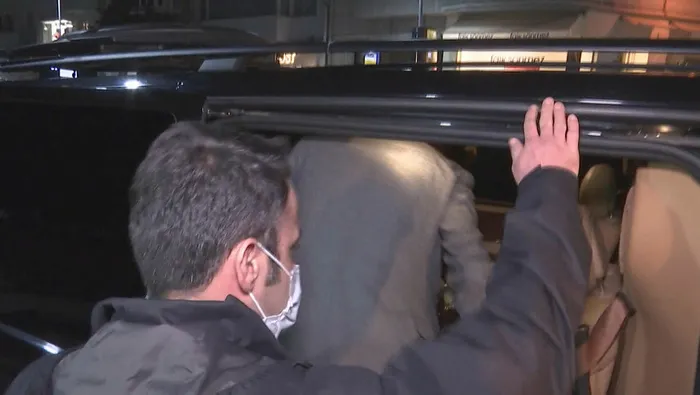 Son dakika: CHP’li Canan Kaftancıoğlu ve ilçe belediye başkanlarına Kovid-19 yasaklarını ihlalden ceza