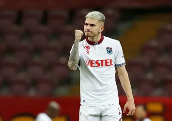 Trabzonspor'un genç oyuncusu Berat Özdemir Suudi Arabistan yolcusu