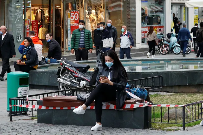 Koronavirüs vaka oranı bir haftada iki katına çıkan Antalya'da ek tedbirler alındı - 2