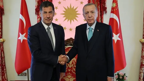 son-dakika-baskan-recep-tayyip-erdogandan-trt-canli-yayininda-kritik-secim-aciklamasi-1684780032248.jpg