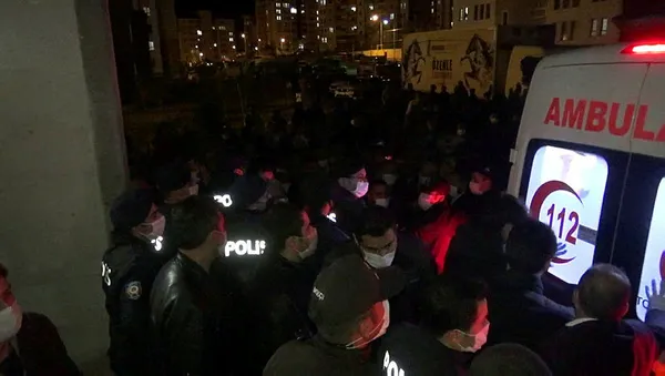 Erzurum'da şoke eden olay: Yaşlı kadın boğazı kesilmiş halde ölü bulundu - 1