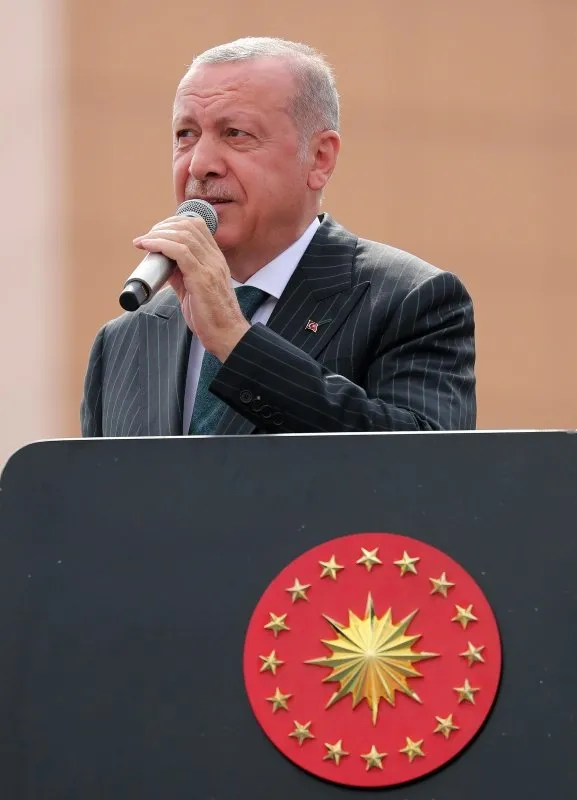 Başkan Erdoğan'a İstanbul'da sevgi seli