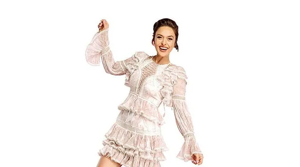 Kemal Kahraman Ezgi Mola olayı nedir? Ezgi Mola'nın diş macunu reklamındaki partneri Kemal Kahraman kimdir? - 3