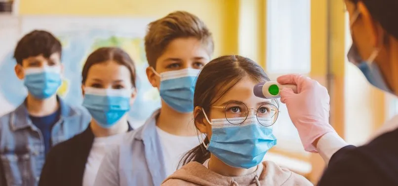 Okullar kapanacak mı? 2021-2022 ilkokul, ortaokul, liseler online uzaktan mı olacak?