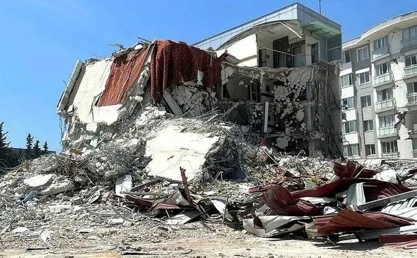 CHP'nin Hatay adayı Lütfü Savaş oldu! Karara büyük isyan! Oyuncu Orhan Aydın'dan olay sözler: Kabullenemiyorum - 4