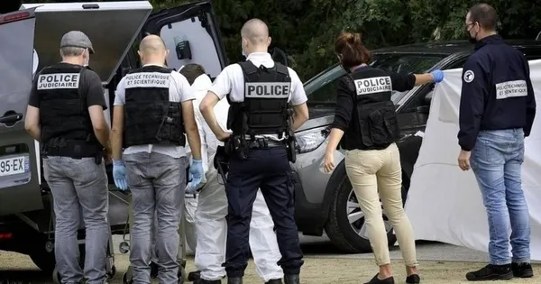 fransadaki-turk-cinayetinde-yeni-detay-o-telefondan-sonra-mekandan-ayrildi-1632290688994.jpg Fransa'daki Türk cinayetinde yeni detay: O telefondan sonra mekandan ayrıldı - 4