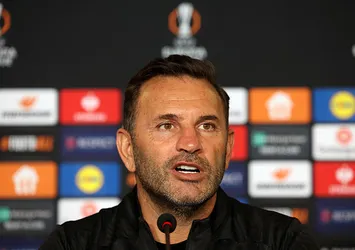 Okan Buruk'tan PAOK maçı öncesi çarpıcı açıklama! Icardi ve Osimhen ile çift forvet mi?