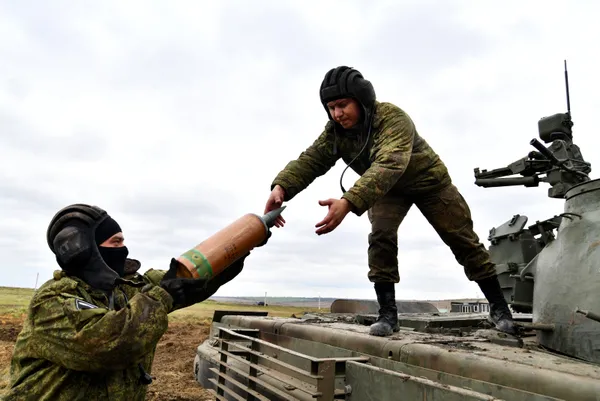 ukrayna-acikladi-ruslar-iki-kritik-noktayi-terk-etti-1666462790739.jpg Ukrayna açıkladı: Ruslar iki kritik noktayı terk etti - 4