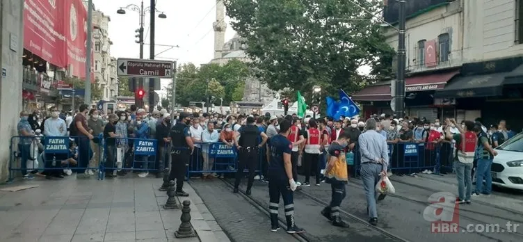 Ayasofya Camii heyecanı sabah kadar uyutmadı! Binlerce kişi toplandı 9