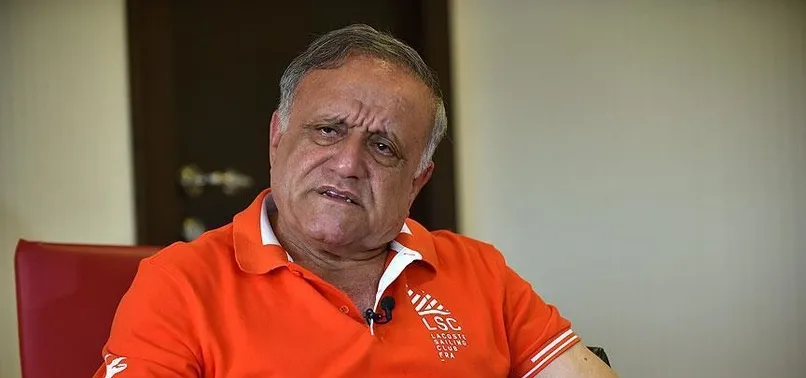 FETÖ 450 milyon dolarını yedi