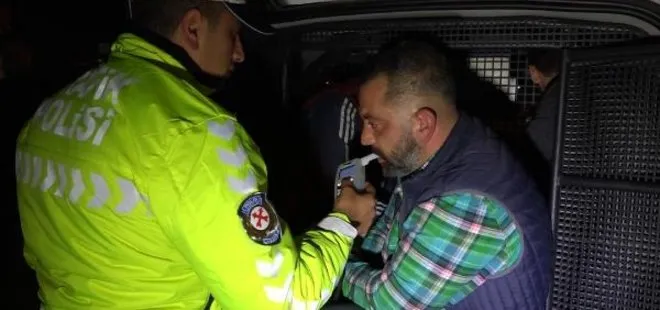 Bursa’da ‘dur’ ihtarına uymayarak kaçan şoför emniyet barikatına takıldı: ’Polisleri şaka yapan arkadaşım sandım’