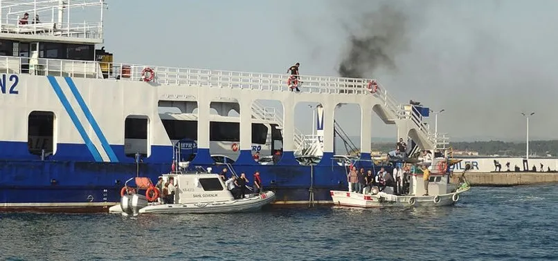 Çanakkale Boğazı'nda yangın paniği