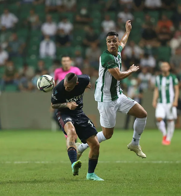 giresunspor-0-trabzonspor-1-mac-sonucu-firtina-1-atti-3-aldi-1630270611353.jpg Giresunspor: 0 - Trabzonspor: 1 MAÇ SONUCU | Fırtına 1 attı 3 aldı - 3
