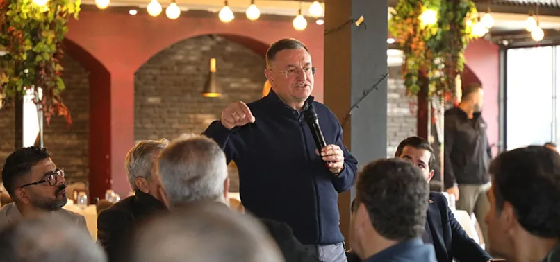 CHP'de Lütfü 'Savaş' açtı! Özgür Özel'den geri vites! "Aday yapmazsan bağımsız girerim" demişti...