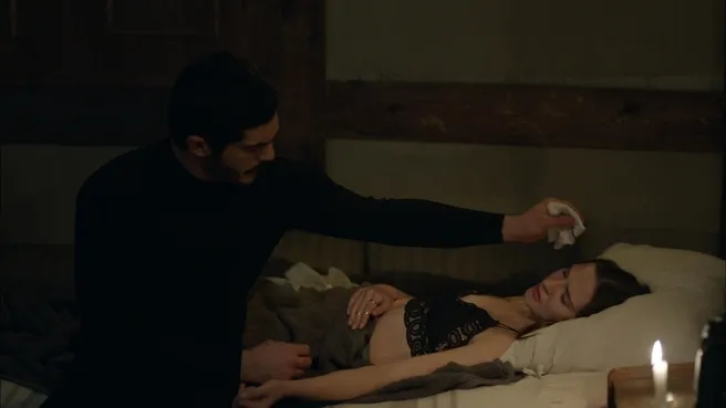 Maraşlı'da dikkat çeken sahne: Mahur hastalanıyor