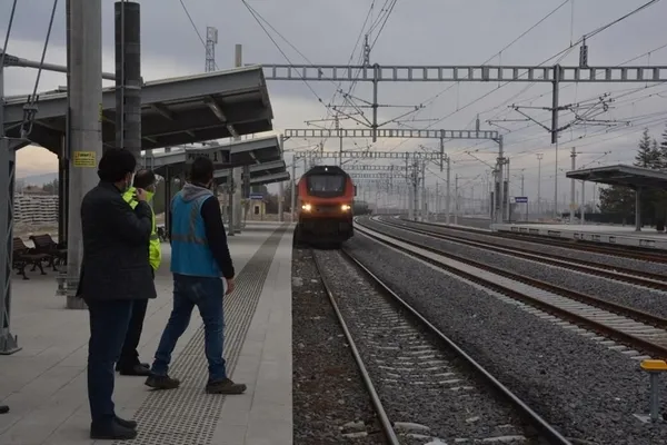 Konya-Karaman hızlı tren test sürüşleri başladı! İki il arası ulaşım süresi yarı yarıya düşecek - 1