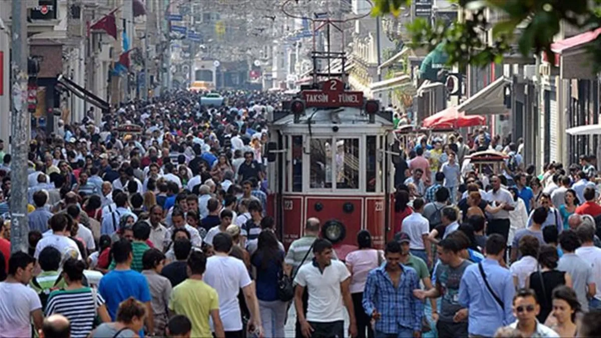 Türkiye'nin nüfusu belli oldu: Genç nüfus düşüşte