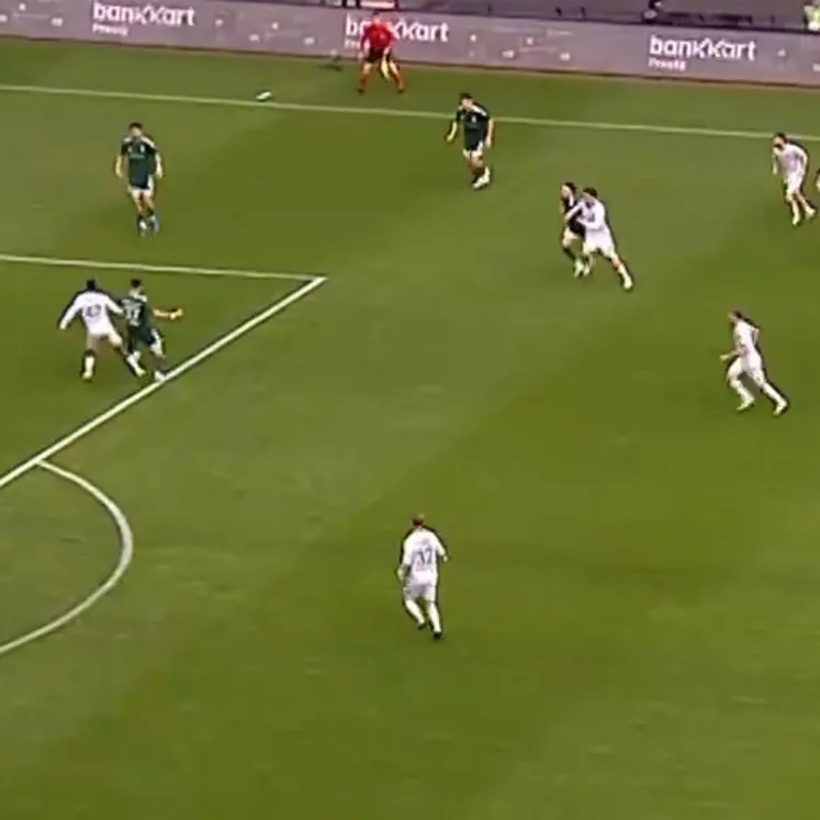 Tümosan Konyaspor farklı galip!