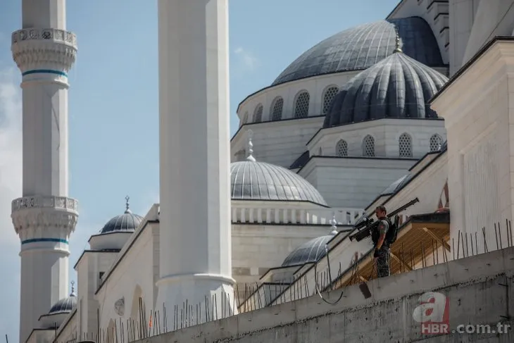 Cumhurbaşkanı Erdoğan Çamlıca Camii'nde incelemede bulundu