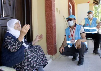 Vefa Sosyal Yardım ekibi yine gönülleri fethetti!