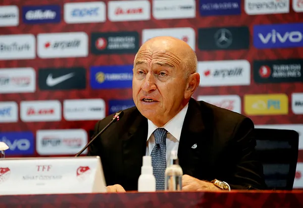 galatasaray-baskani-burak-elmas-tff-gorusmesinin-ardindan-acikladi-mucadelemiz-devam-edecek-1637685588797.jpg Galatasaray Başkanı Burak Elmas TFF görüşmesinin ardından açıkladı: Mücadelemiz devam edecek - 2