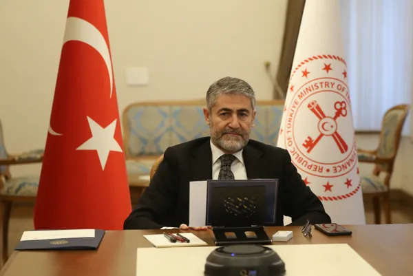 1657683307475.jpg Hazine ve Maliye Bakanı Nureddin Nebati: Vatandaşı hayat pahalılığına karşı koruyacağız - 6