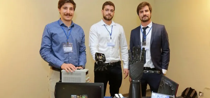 Öğrencilerden bomba imha edebilen robot