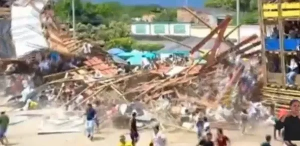 Kolombiya’da büyük facia! Boğa güreşi arenasında tribün çöktü! Çok sayıda ölü ve yaralı var