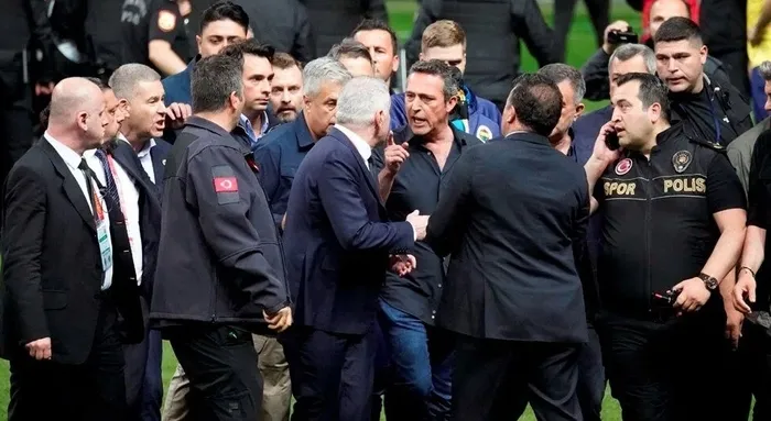 Galatasaray-Fenerbahçe derbisine ilişkin iddianame! Oosterwolde ve Mert Hakan Yandaş için hapis talebi...