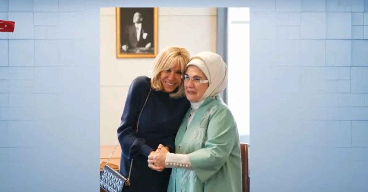 Emine Erdoğan Brigitte Macron ile görüştü