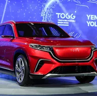 Dünyaca ünlü şarkıcıdan yerli otomobil siparişi