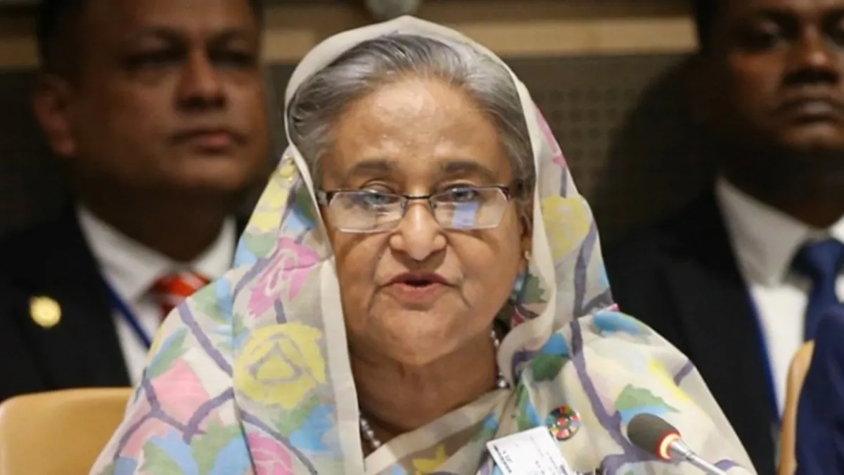 Bangladeş'te hükümet düştü! Göstericiler Başbakan Hasina'nın konutunu bastı! Askeri helikopterle kaçmak zorunda kaldı | Türkiye'den açıklama