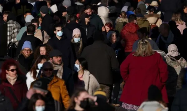 Dünya genelinde Omicron varyantı alarmı! Belirtileri neler? Aşılar yeni varyanta karşı etkili mi? ABD’den son dakika koronavirüs açıklaması