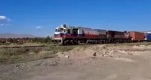Çin’den gelen dev yük treni İzmit’te!