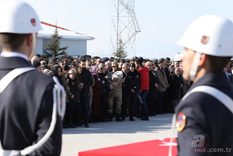 Van şehitlerine son görev! İşte Van'daki çığ felaketinde şehit olanların isimleri ve hayat hikayeleri... 5