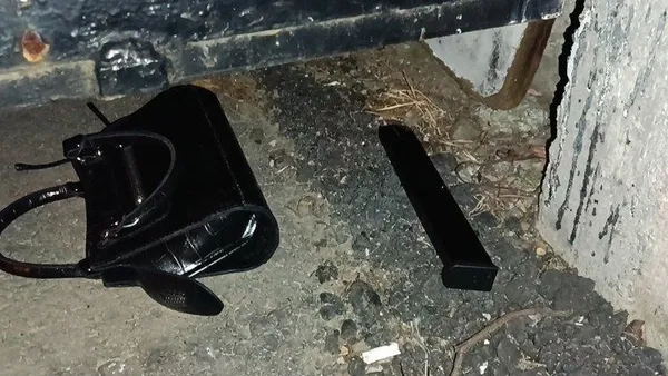 1688895625059.jpeg Kocaeli'de silahlı çatışma! Çantasından şarjör çıkan genç kızdan polise inanılmaz tehdit - 1