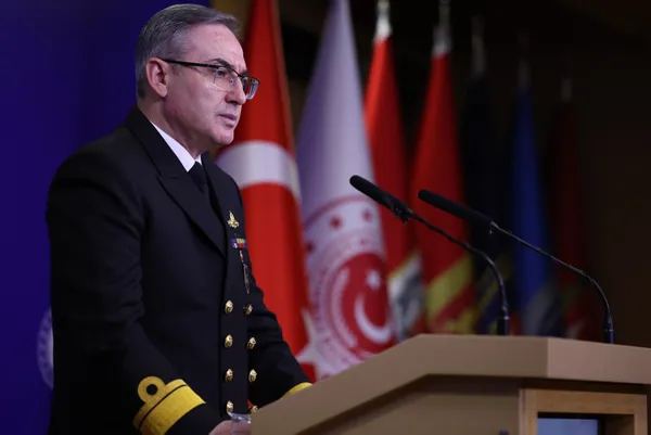 harekat-ve-operasyon-bolgelerinde-akilli-telefon-kullanimi-yasaklandi-2024-bedelli-askerlik-ucreti-ne-kadar-ol-1704968745543.jpg Harekat ve operasyon bölgelerinde akıllı telefon kullanımı yasaklandı! 2024 bedelli askerlik ücreti ne kadar oldu? - 7