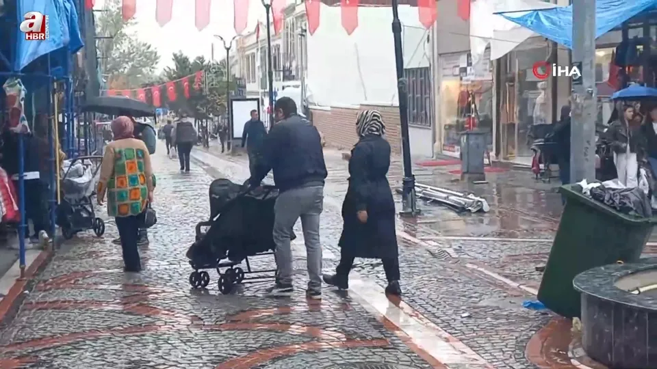 Edirne’de beklenen yağış başladı