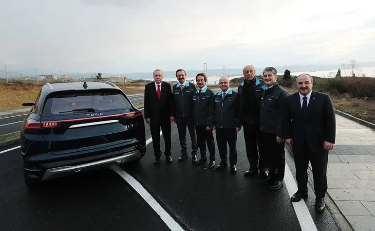 Türkiye'nin yerli otomobili yurt dışında tanıtıldı