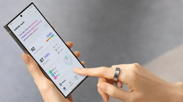 samsung-akilli-yuzugu-ilk-kez-goruntulendi-sasirtici-ozellikleri-ile-akilli-saatleri-geride-birakacak-1709105228636.jpg Samsung akıllı yüzüğü ilk kez görüntülendi! Şaşırtıcı özellikleri ile akıllı saatleri geride bırakacak - 1