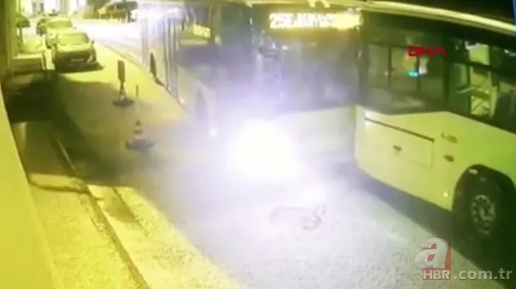 İki İETT otobüsü kafa kafaya çarpıştı | Sarıyer’deki kaza anı kamerada