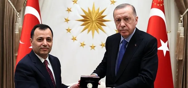 Başkan Erdoğan Anayasa Mahkemesi Başkanı Zühtü Arslan’ı kabul etti