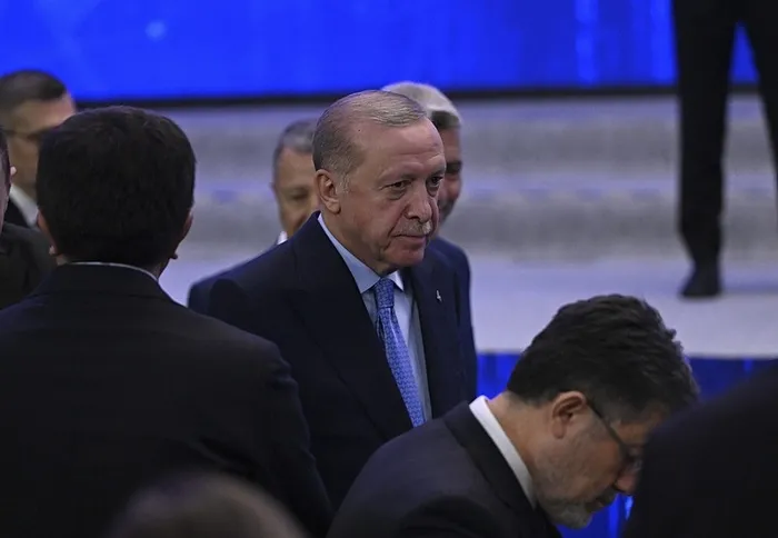 baskan-erdogan-devlet-icinde-devlet-olmaz-terorun-raf-omru-doldu-1769518112503.jpeg Başkan Erdoğan: Devlet içinde devlet olmaz! Terörün raf ömrü doldu