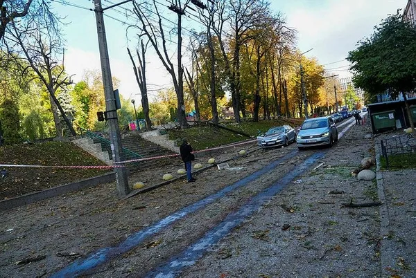 SON DAKİKA! Ukrayna'da peş peşe patlamalar | Kiev, Jitomir, Dnipro, Lviv, Ternopil, Hmelnitski'de de sesler duyuldu | Putin açık açık tehdit etti - 16