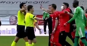Avrupa kırmızı kartı konuşuyor: Mutlaka bunu görmelisiniz