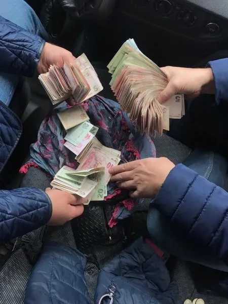 Trabzon'da dilencinin üzerinden 4 bin 850 lira para çıktı - 2