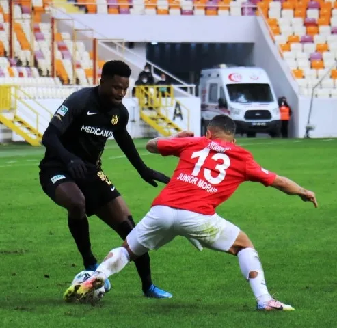 Yeni Malatyaspor 2-2 Gaziantep FK (MAÇ SONUCU ÖZET) | Süper Lig 31. hafta karşılaşması - 4