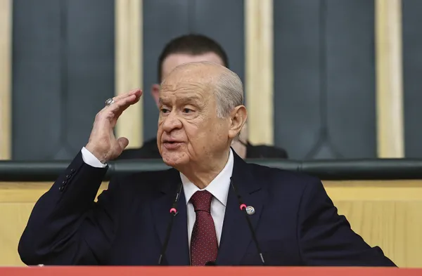 Son dakika: Bahçeli’den flaş Kıbrıs açıklaması: Bağımsız bir devlet halinin ilk harcıdır